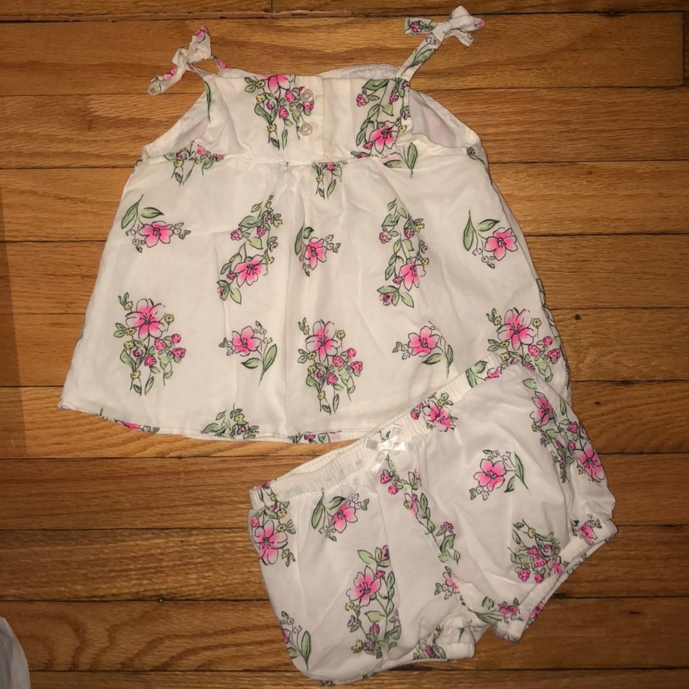 Two piece set